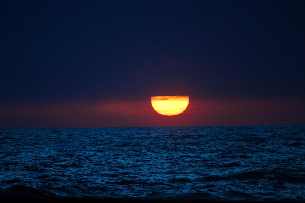 etimología del Sol y la Luna