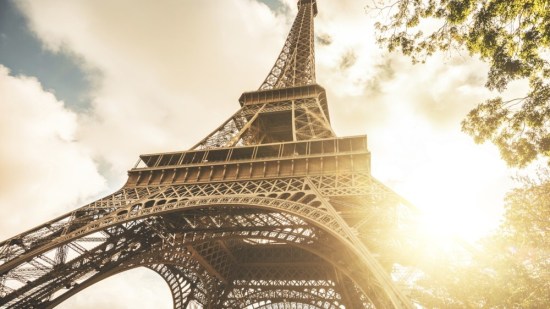 curio-eiffel