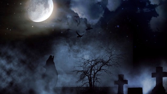 Cementerio a la luz de la luna