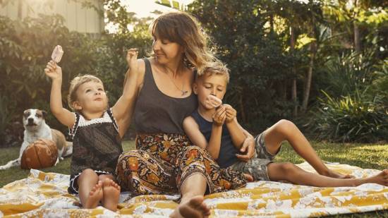 Familia