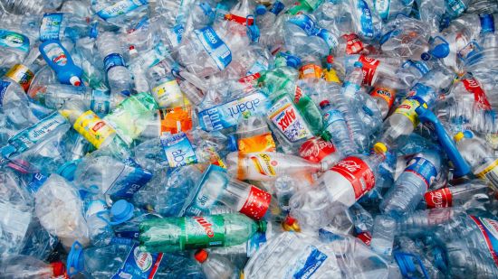 Botellas de plástico