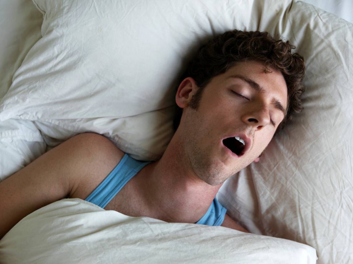 Hombre durmiendo