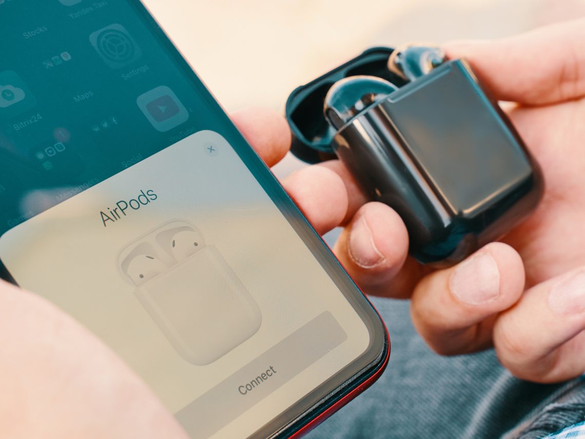 Cómo configurar y usar los AirPods por primera vez