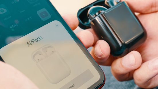 Cómo configurar y usar los AirPods por primera vez