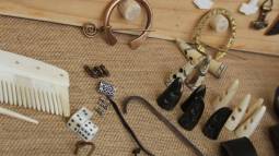 Inventos vikingos, armas, peines,