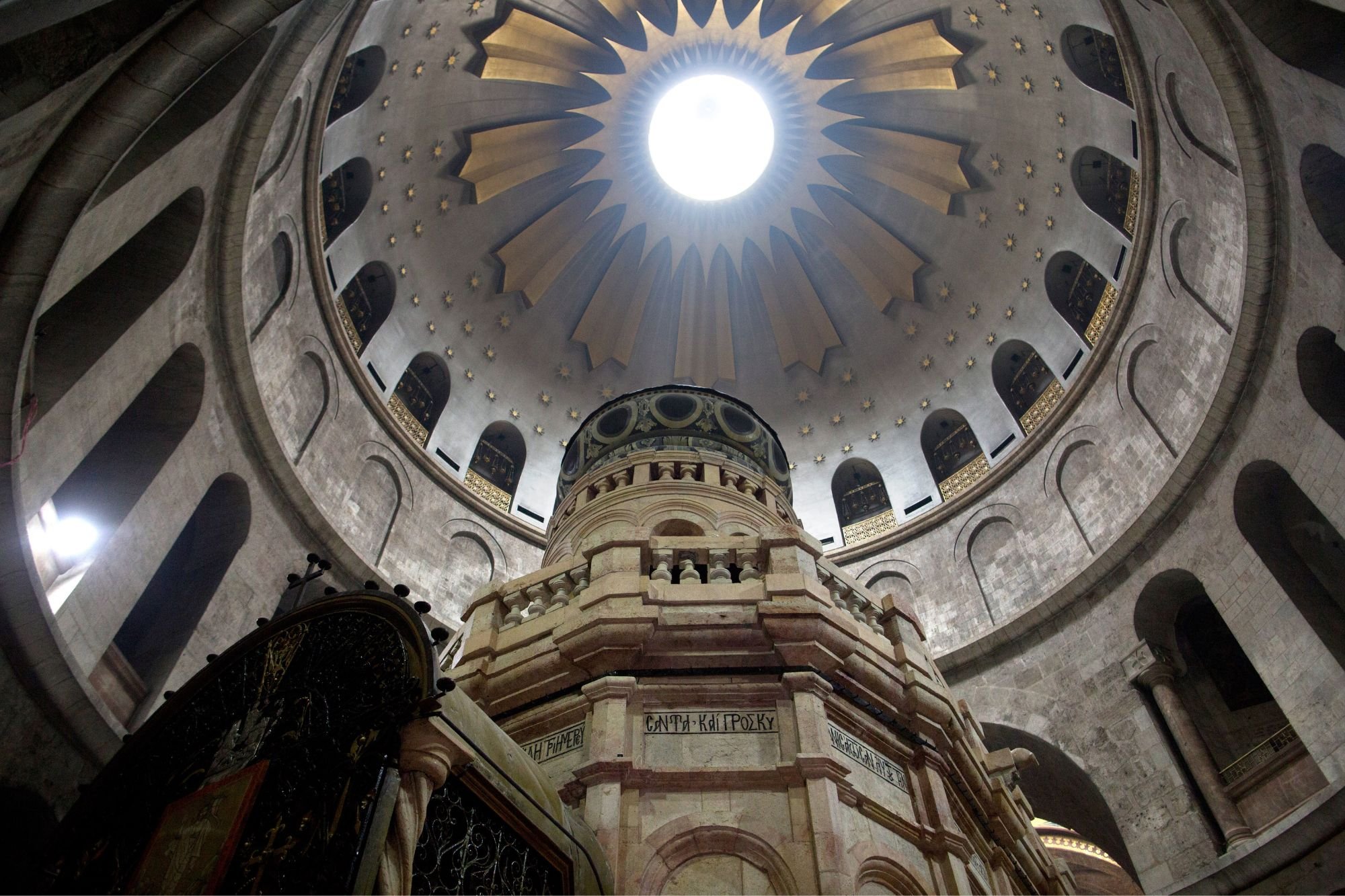 El Santo Sepulcro: historia de la iglesia más importante del cristianismo