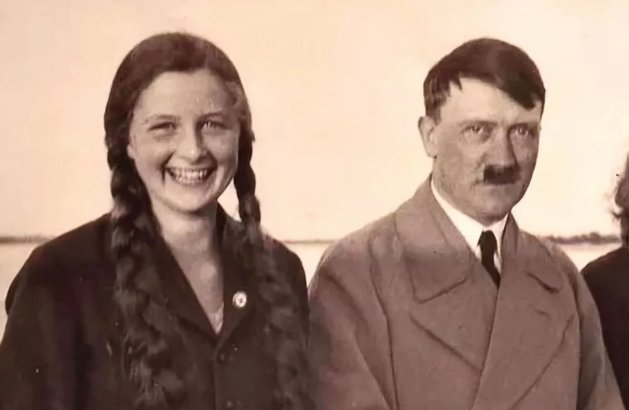 Hitler estaba enamorado de su sobrina, Geli Raubal, que se suicidó a los 23 años