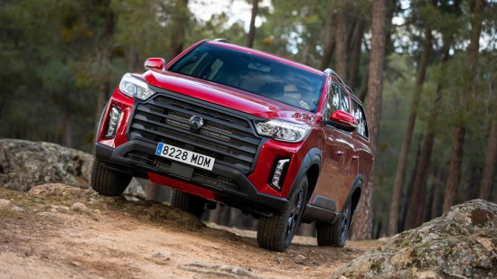 lr_indianred_ssangyong_mussosports_2023__55