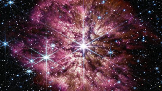 La estrella Wolf-Rayet 124 (WR 124)