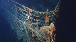 Titanic proa hundido