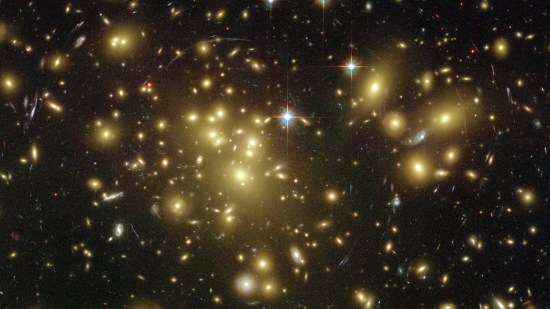 Cúmulo de galaxias Abell 1689