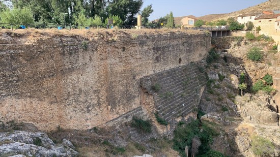 Presa de Almonacid de la Cuba