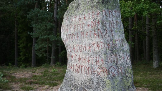 Piedra con runas