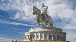 Estatua Gengis Kan