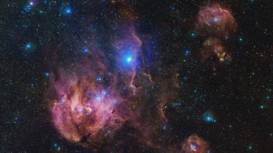 La nebulosa del Pollo Corredor con un detalle sin precedentes (¡1.500 millones de píxeles!)