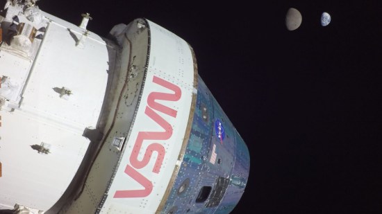 Confirmado: la NASA retrasa la vuelta a la Luna con astronautas a 2026