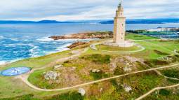 El faro en uso más antiguo del mundo está en España
