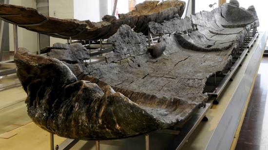 Encuentran barcos de hace 7.000 años bajo las aguas del Mediterráneo