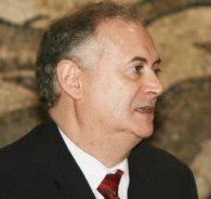 Enrique Moradiellos