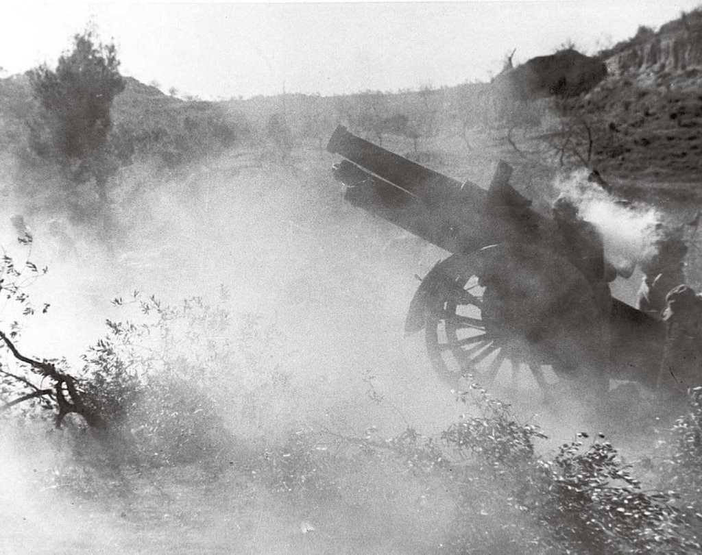 Artillería durante la Batalla del Ebro