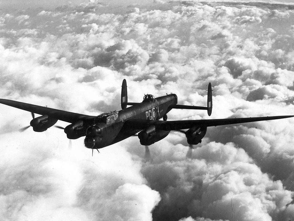 Aviones de guerra. 
