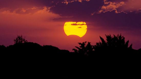 España vivirá este sábado un eclipse solar parcial que marca el inicio de una década estelar