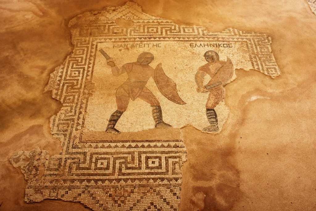 Los gladiadores romanos fueron esclavos, prisioneros y voluntarios que luchaban por la vida, la gloria y, a veces, la libertad en la arena