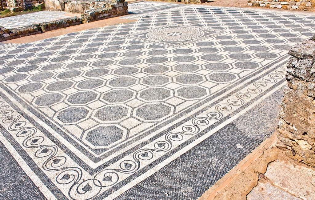 Mosaico en Ampurias