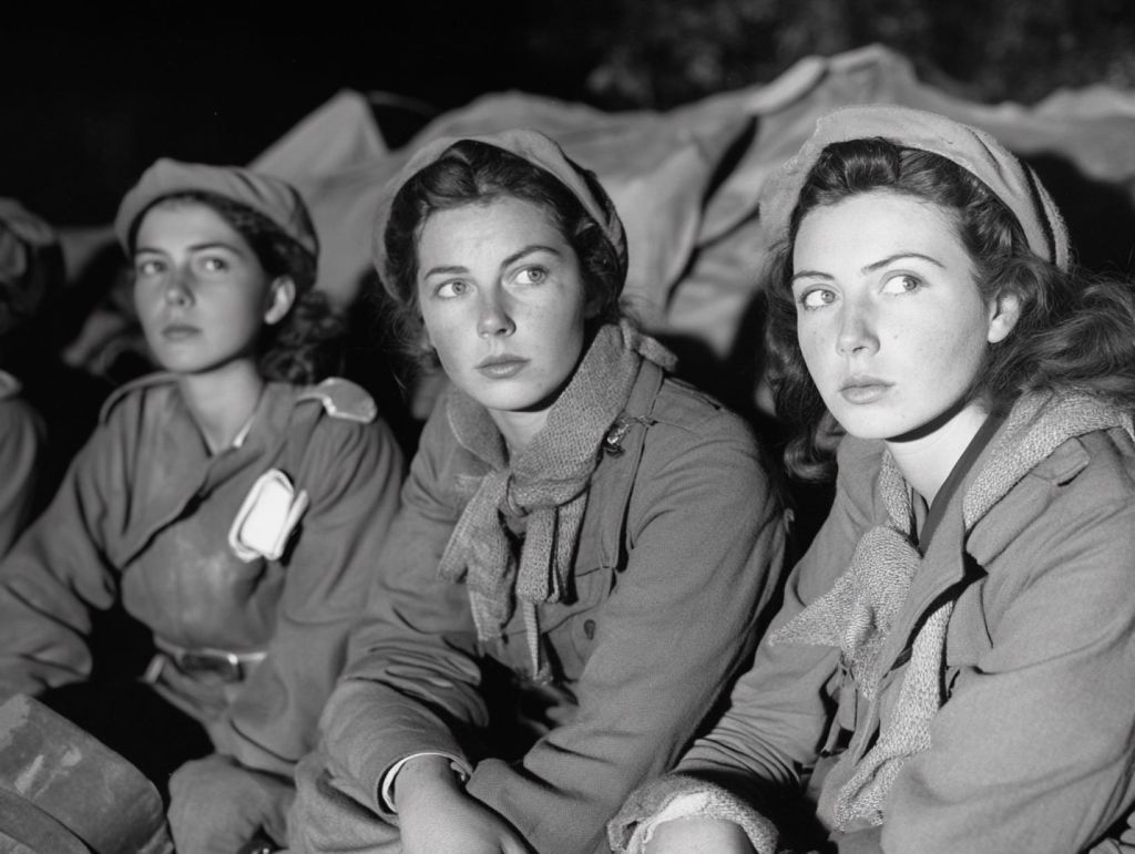 Mujeres de la Segunda Guerra Mundial, recreación