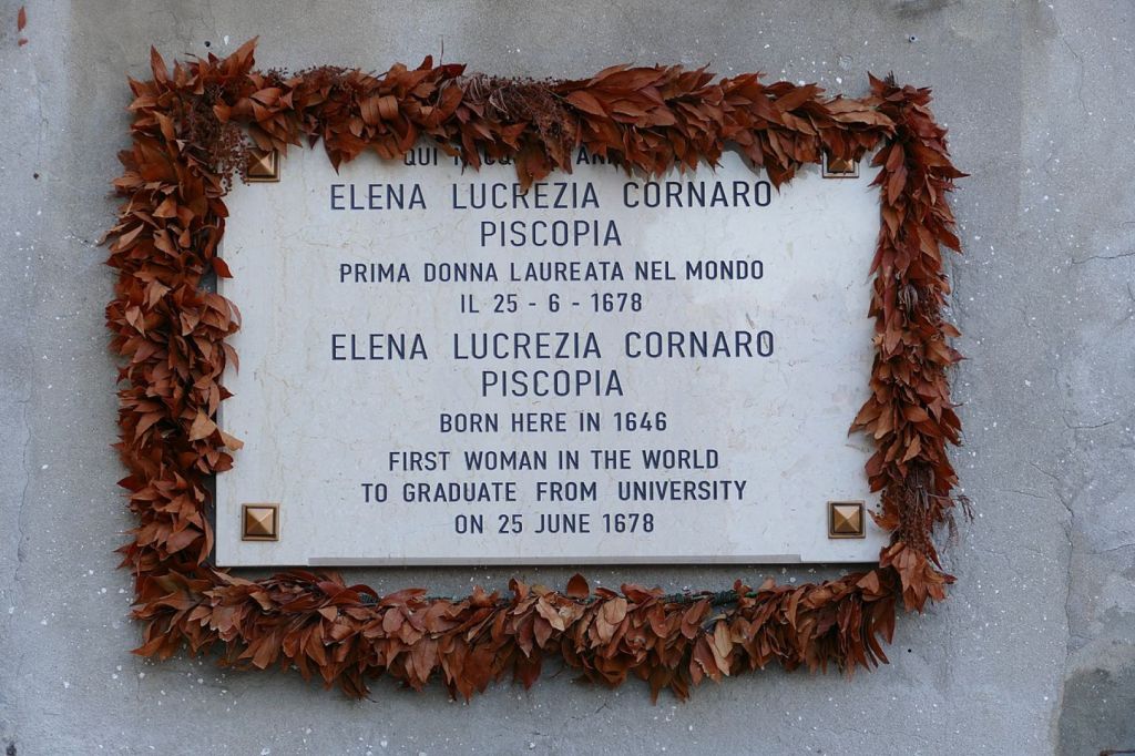 Placa dedicada a Elena Lucrezia Cornaro Piscopia