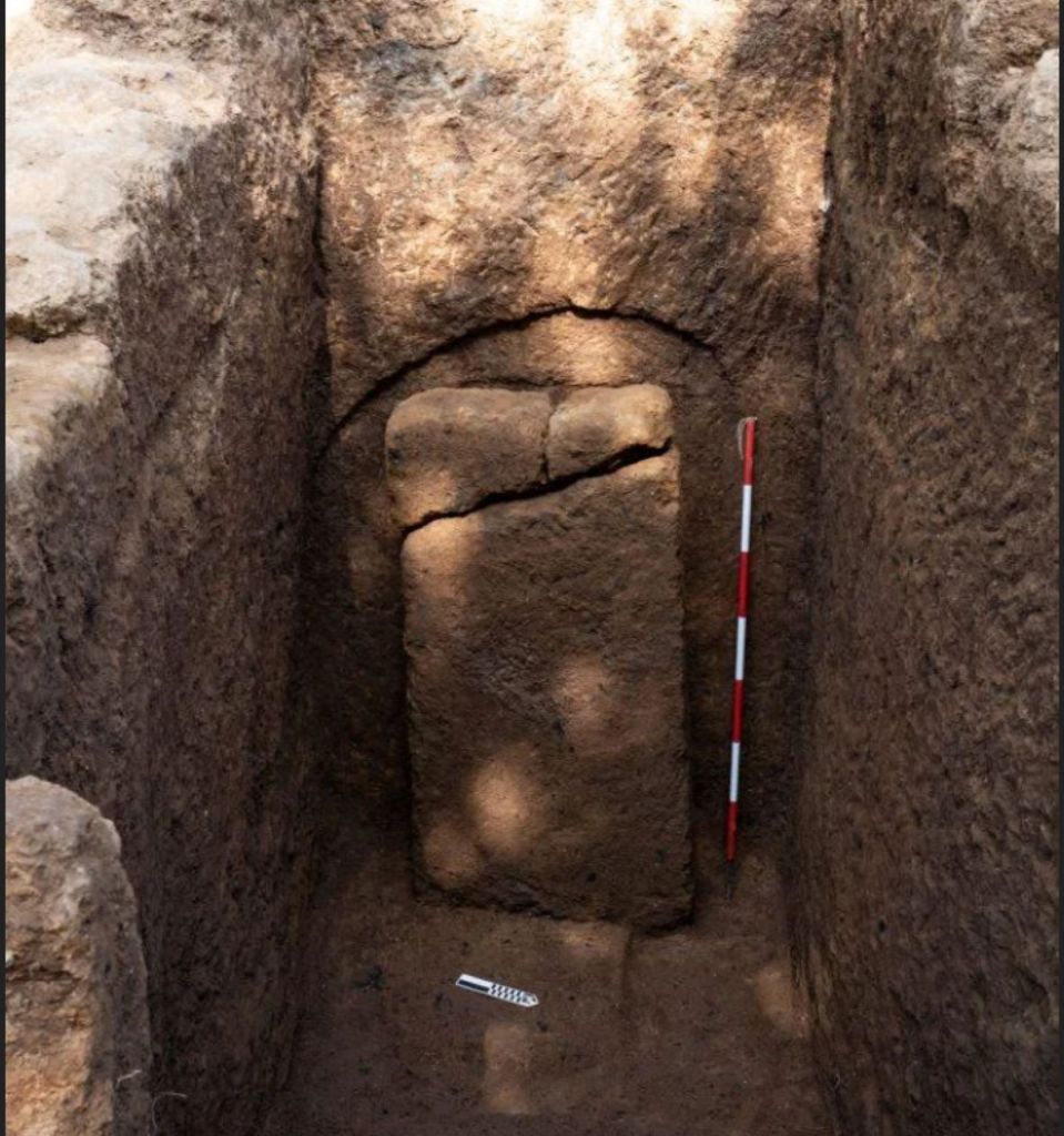 Tumba de Caiolo