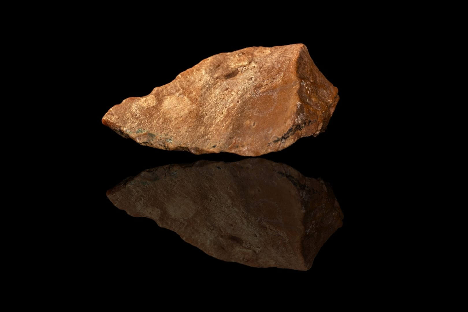 Herramienta de piedra hallada en Indonesia