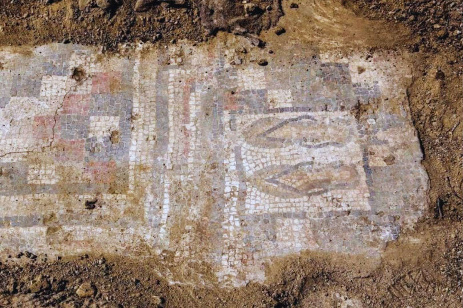 Un mosaico romano de hace 1.600 años muestra unas sandalias de dedo sorprendentemente modernas