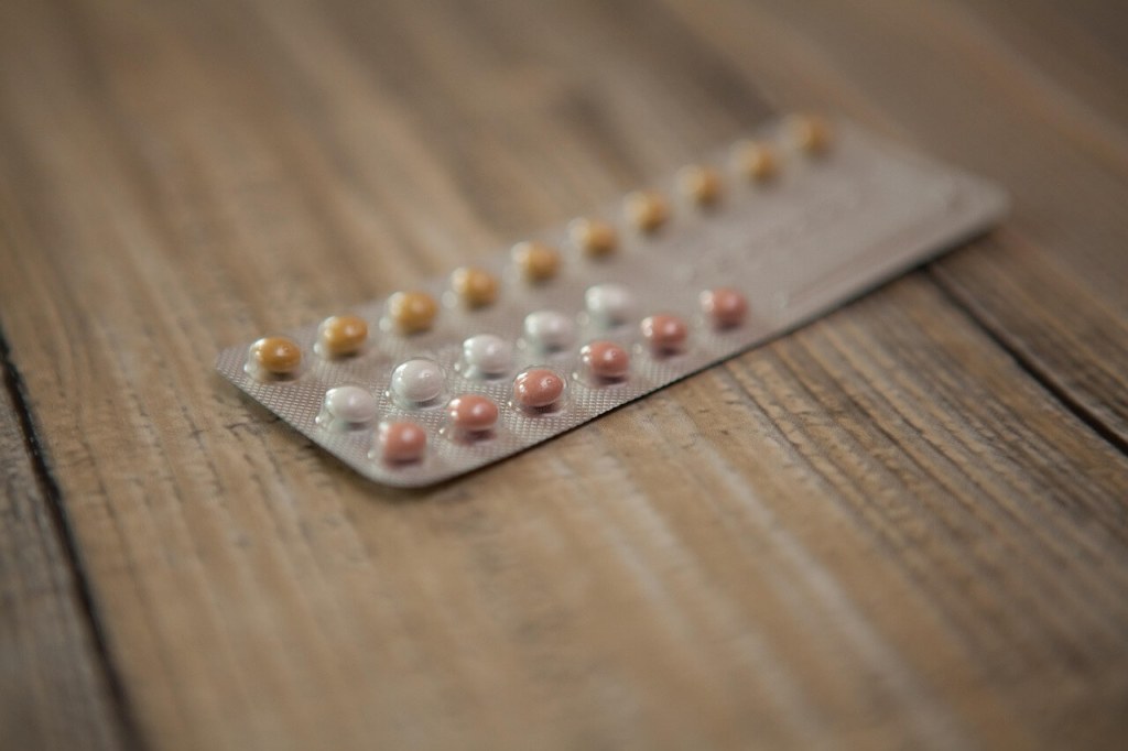¿Pueden los anticonceptivos cambiar tus recuerdos? La ciencia muestra que sí… y que depende de cómo regulas tus emociones 1