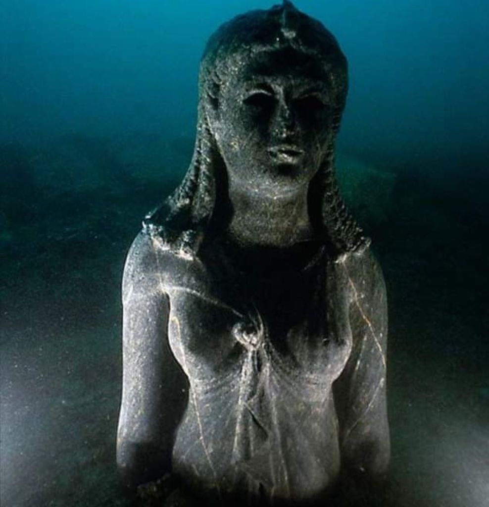 Estatua egipcia