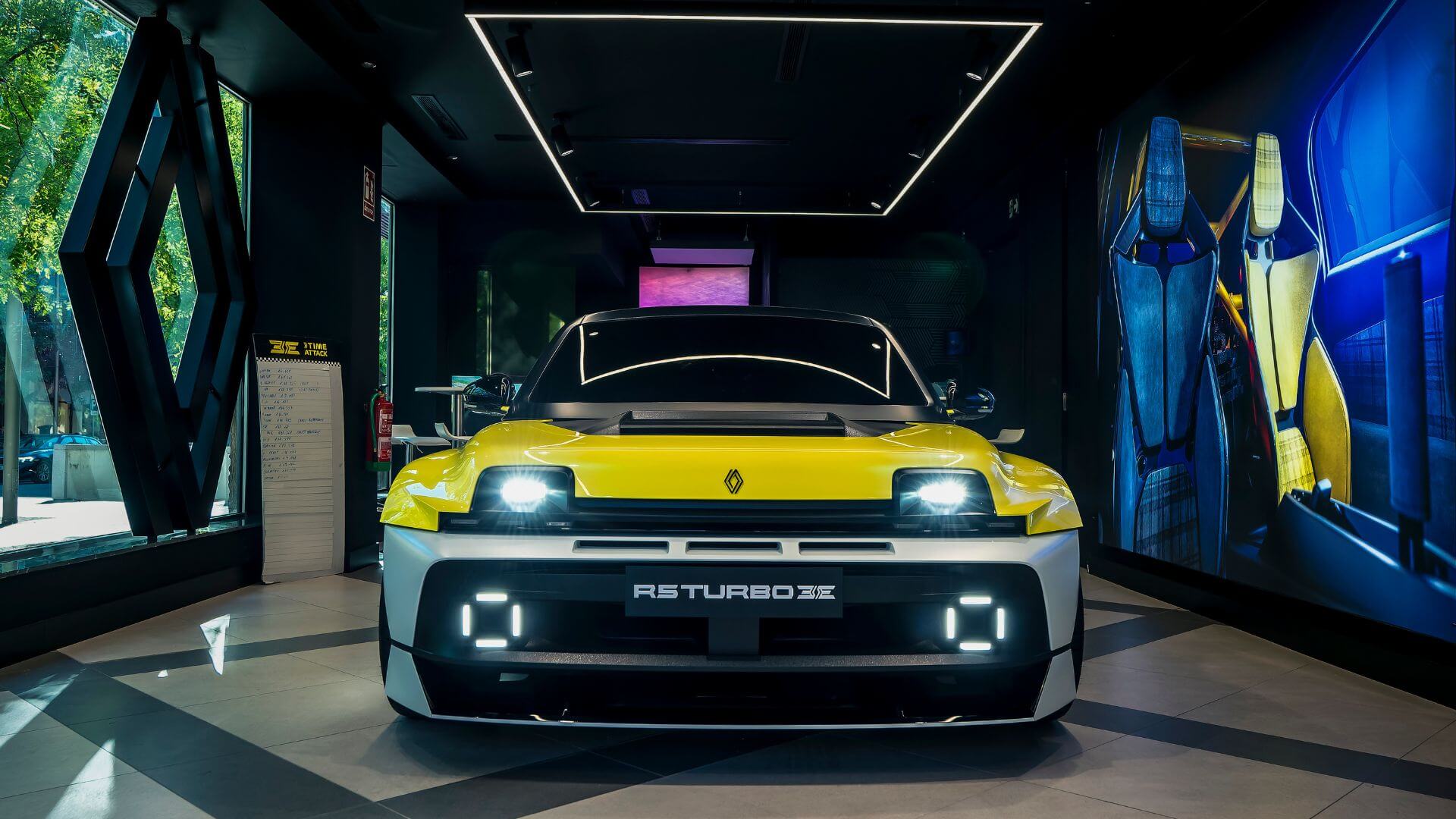 RENAULT 5 TURBO 3E: