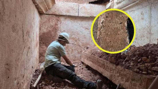 El hallazgo de una tumba romana monumental con inscripciones únicas reescribe la historia en los Balcanes